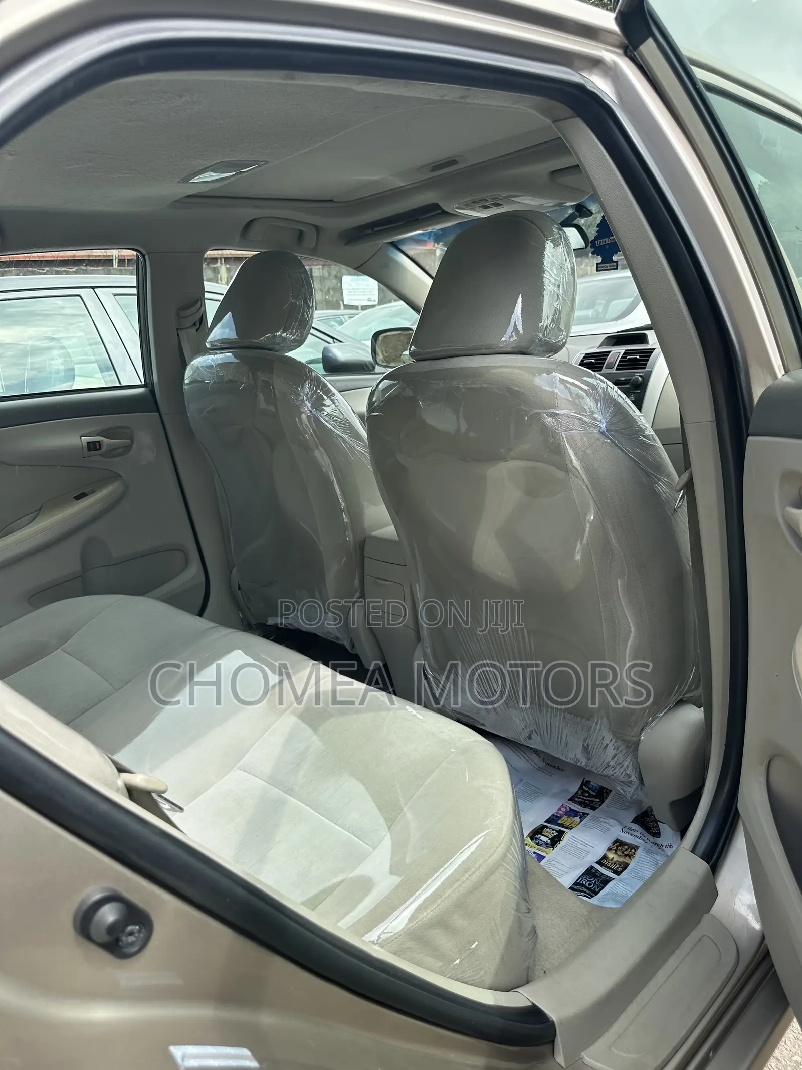Toyota Corolla 2010 Gold
