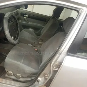 Chevrolet Optra 2005 Silver