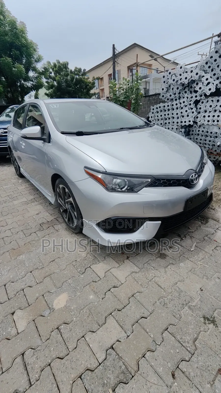 Toyota Corolla 2017 Silver