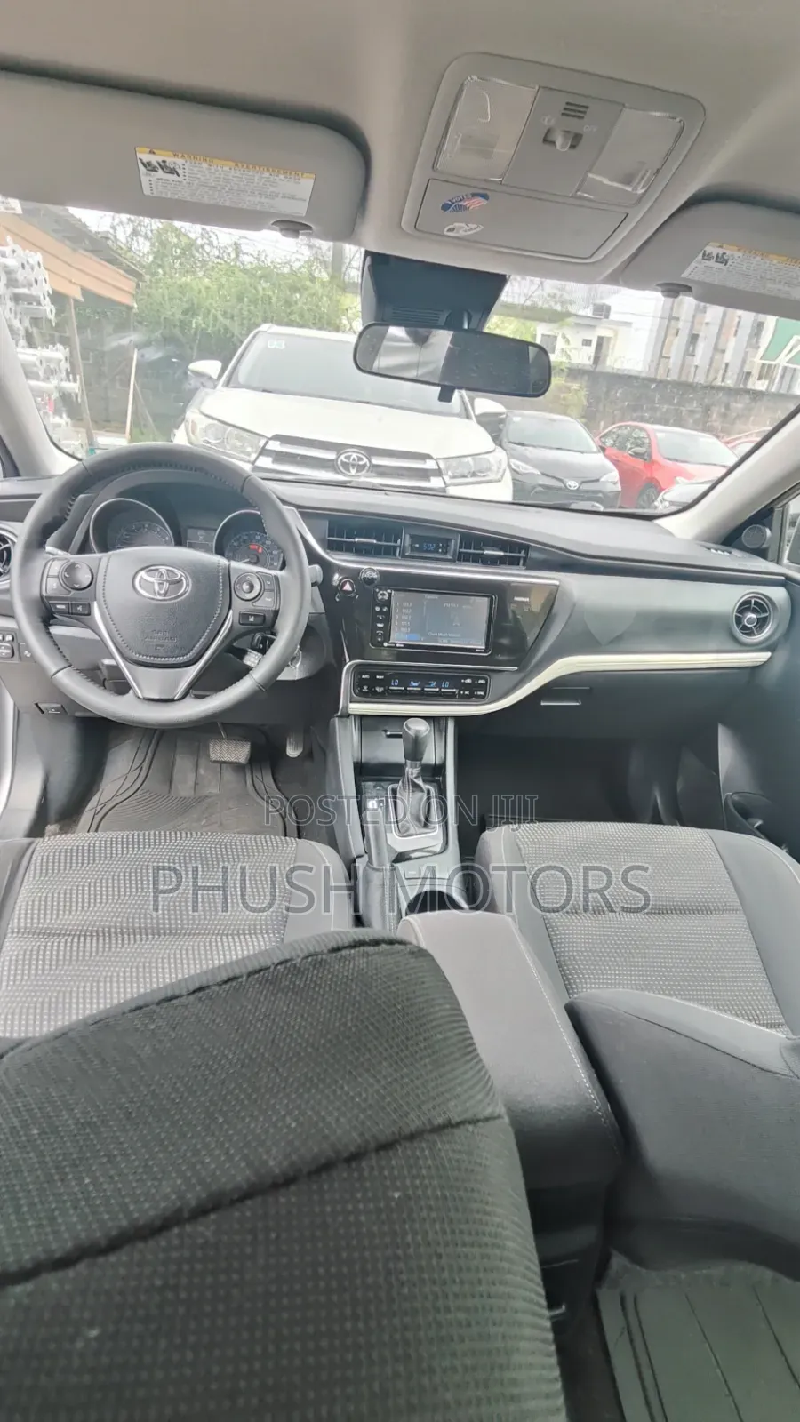 Toyota Corolla 2017 Silver