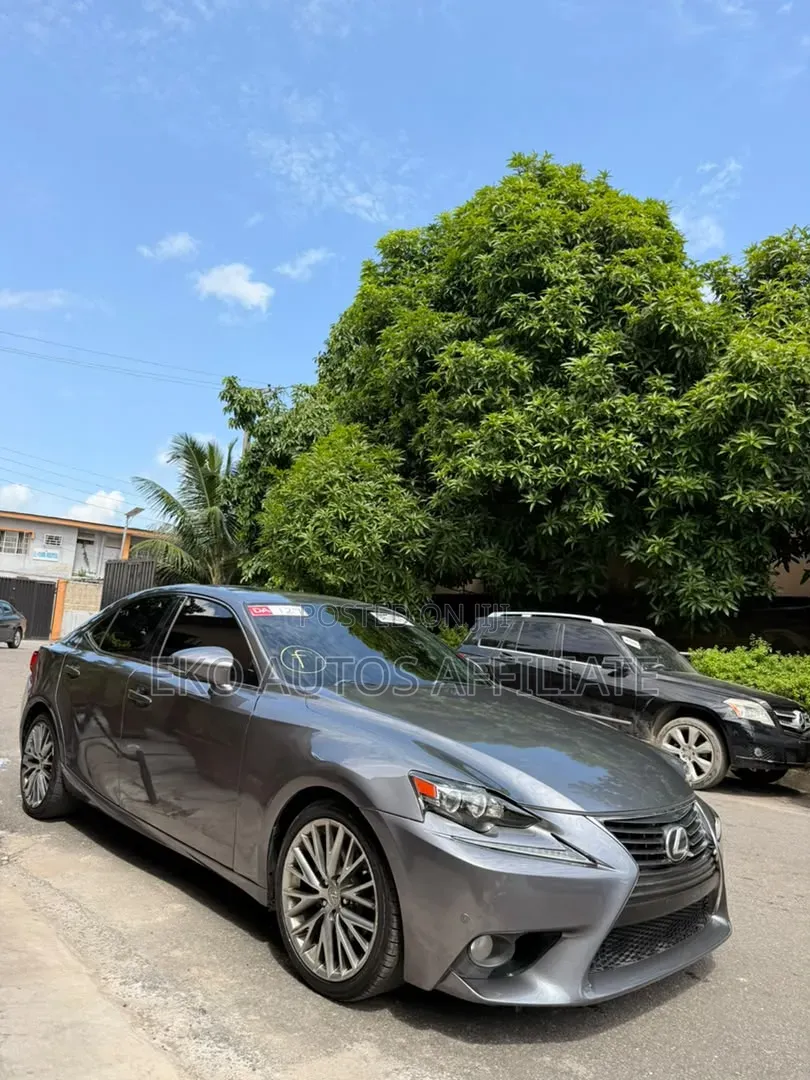 Lexus IS 2014 Gray