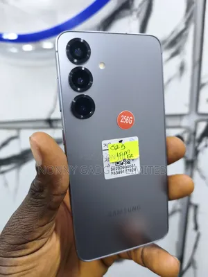 Samsung Galaxy S25 256 GB Silver