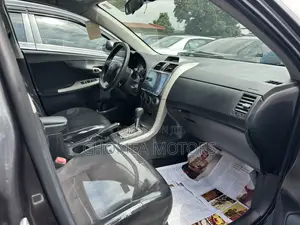 Toyota Corolla 2013 Gray