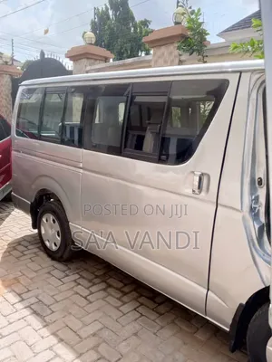 Toyota HiAce 2010 Grey