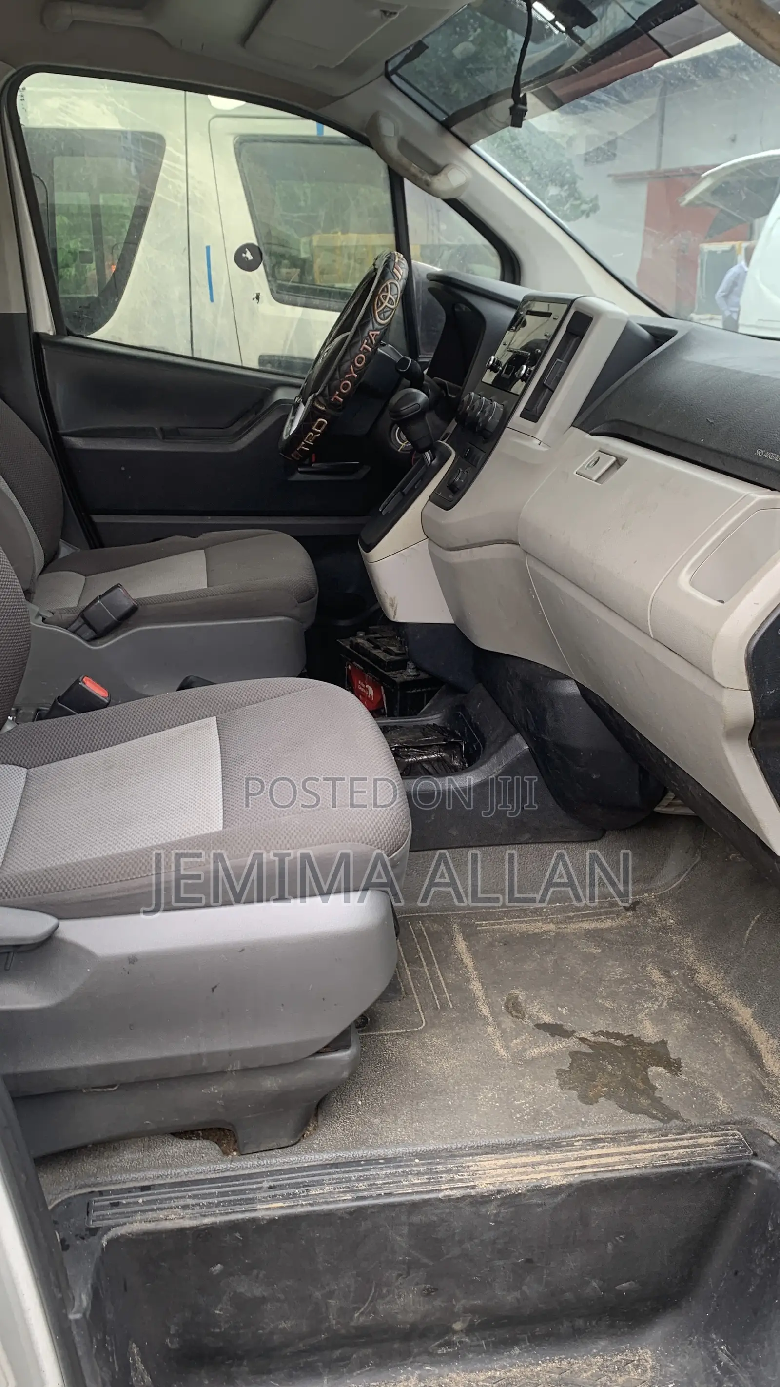 Toyota HiAce 2020 White