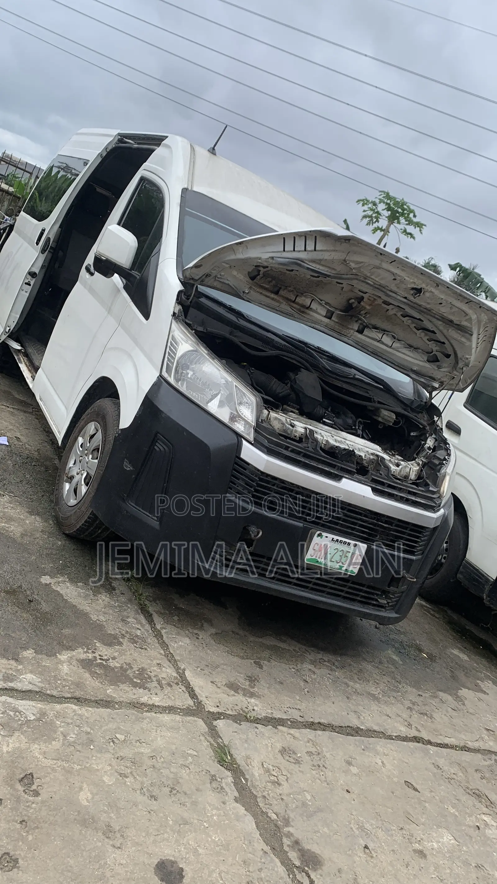 Toyota HiAce 2020 White