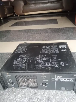 Peavey CS 800 Professional Stereo Power Amplifier
