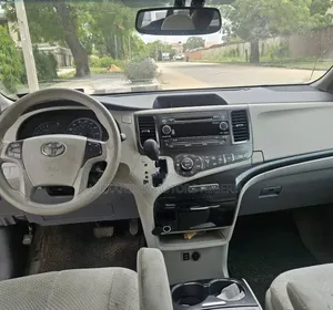 Toyota Sienna LE 7 Passenger 2012 Gray