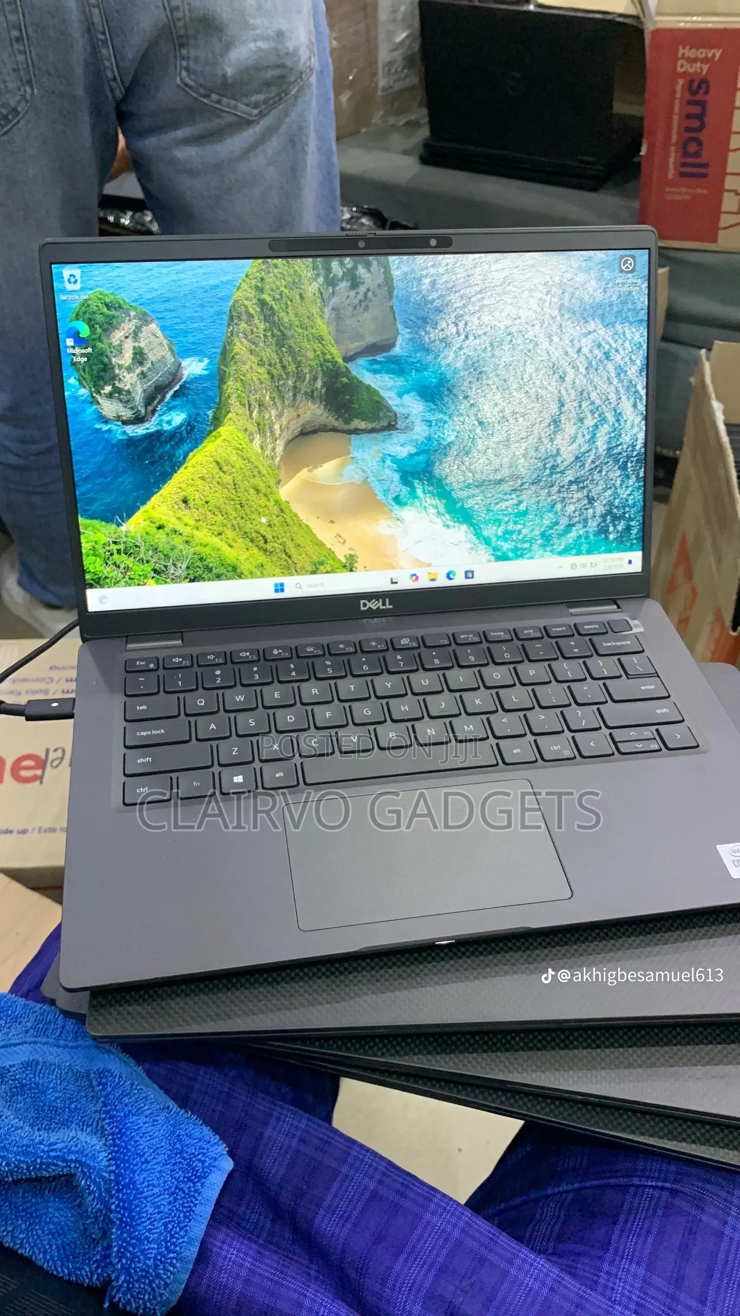 Laptop Dell Latitude 7410 8GB Intel Core i5 SSHD (Hybrid) 256GB