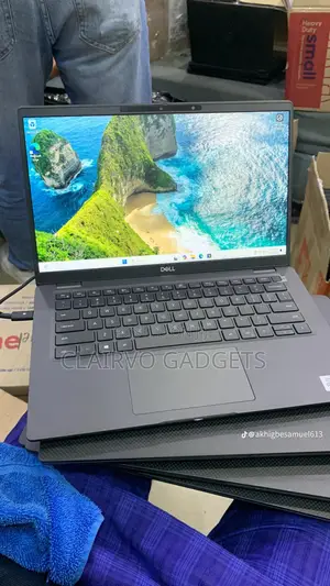 Laptop Dell Latitude 7410 8GB Intel Core i5 SSHD (Hybrid) 256GB