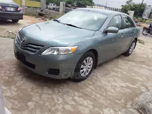 Toyota Camry 2010 Teal