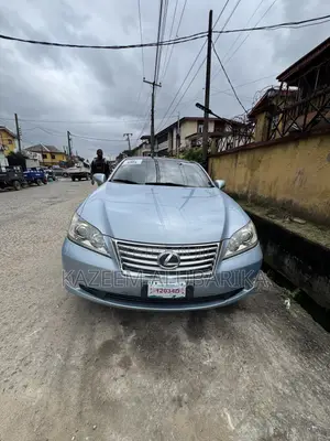 Lexus ES 350 2011 Blue