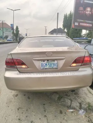 Lexus ES 330 2005 Gold