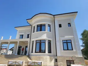 Professional House Painter and Wall Screeding