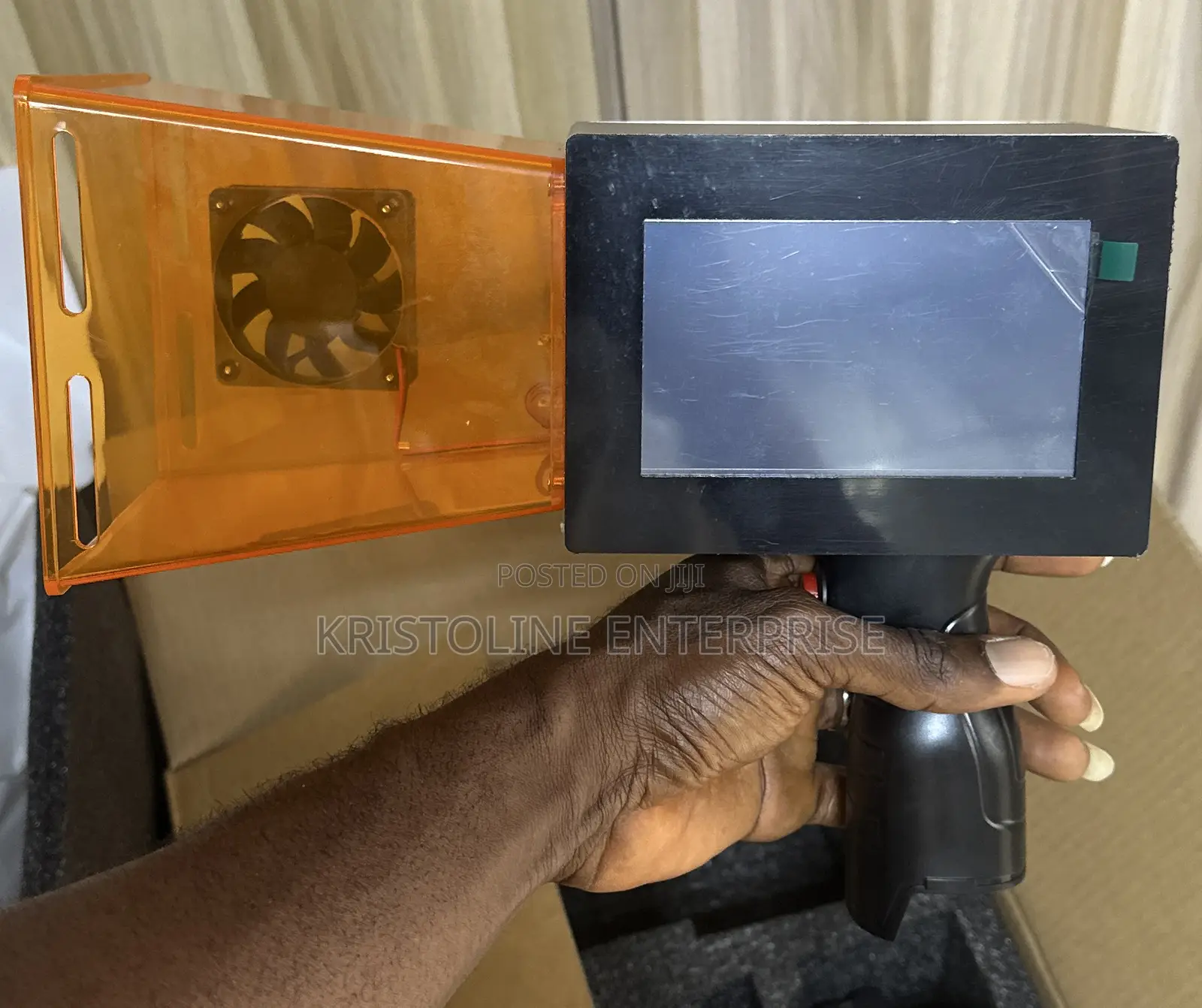 Rechargable Handheld Laser Marking Machine