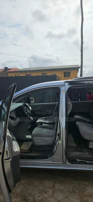 Toyota Sienna 2015 Gray