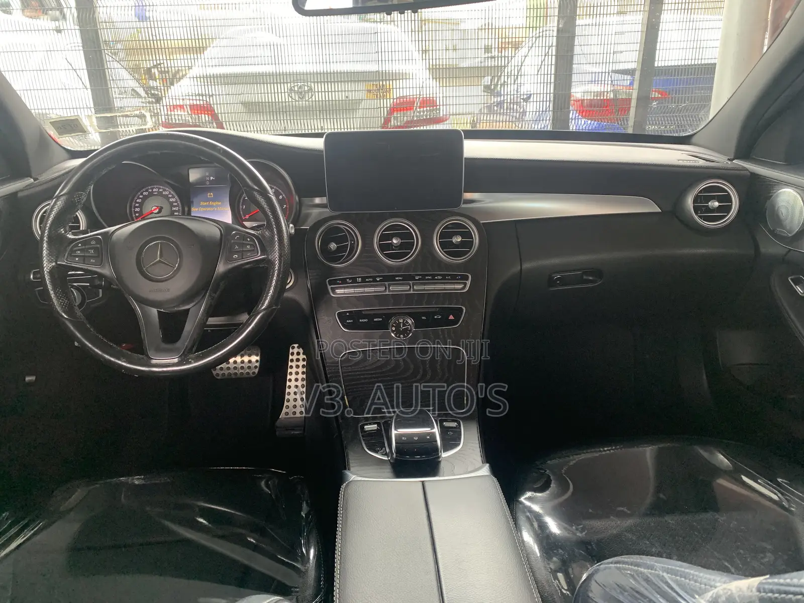 Mercedes-Benz C300 2016 Black