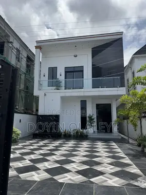 5bdrm Duplex in Ado / Ajah for sale