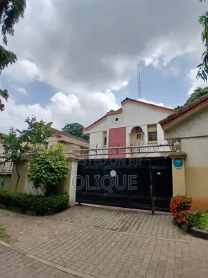 5bdrm Duplex in Wuse 2 for rent
