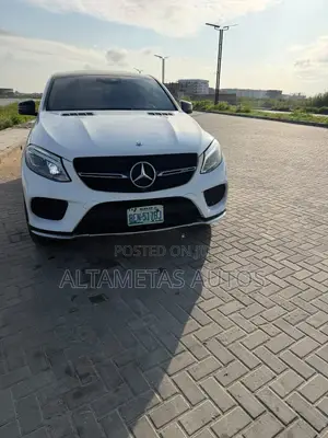 Mercedes-Benz GLE-Class AMG GLE 43 4MATIC 2017 White
