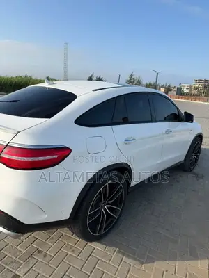 Mercedes-Benz GLE-Class AMG GLE 43 4MATIC 2017 White