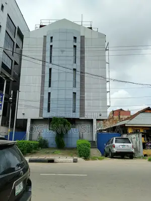 Attractive Office Space
