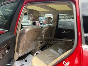 Mercedes-Benz GLK-Class 350 2011 Red