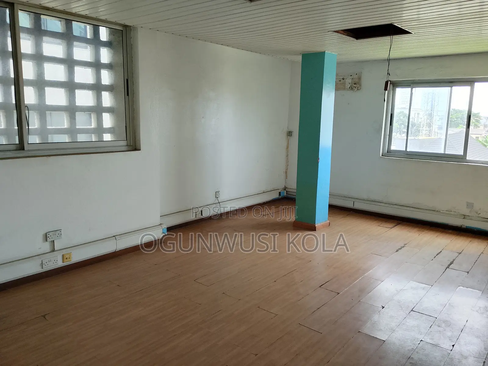Attractive Office Space
