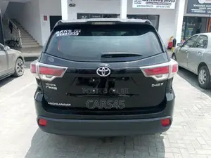 Toyota Highlander 2015 Black