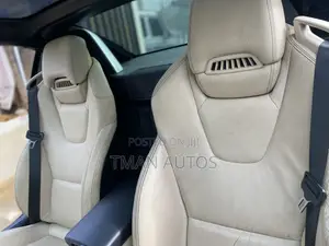 Mercedes-Benz SLK-Class 2011 Gold