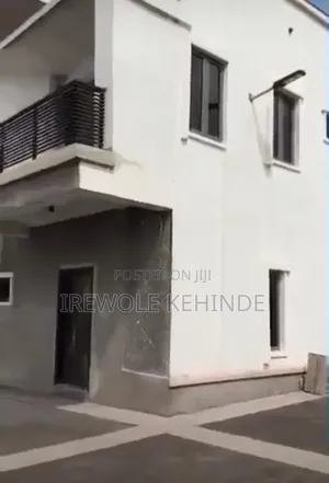 4bdrm Duplex in Alagbaka Gra, Akure for sale
