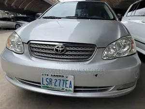 Toyota Corolla 2005 Silver