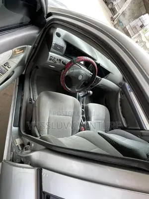 Toyota Corolla 2005 Silver