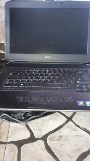 Laptop Dell Latitude E5430 4GB Intel Core 5 HDD 500GB