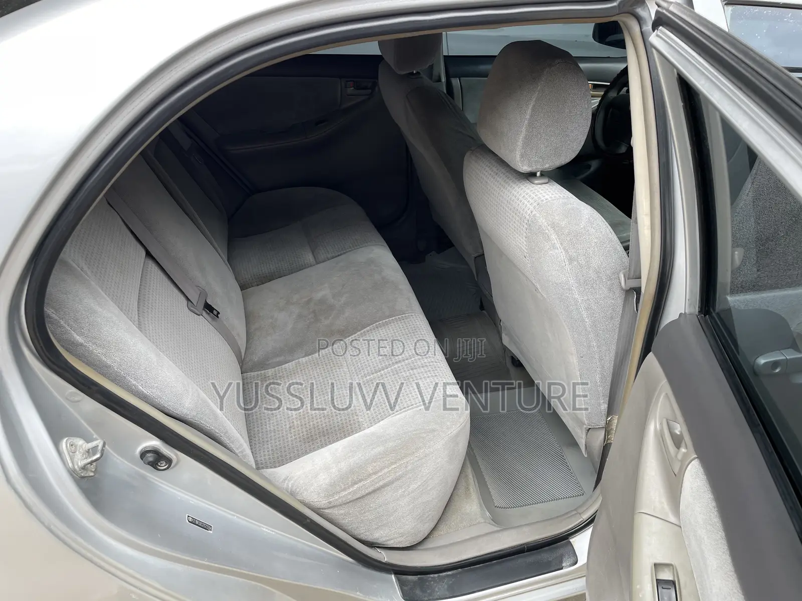 Toyota Corolla 2005 Silver