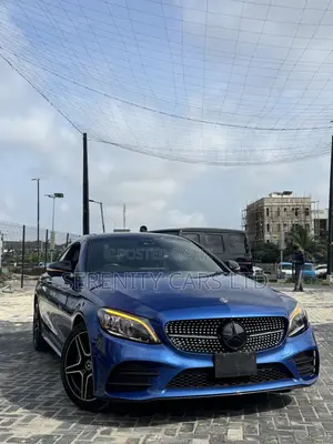 Mercedes-Benz C300 2022 Blue