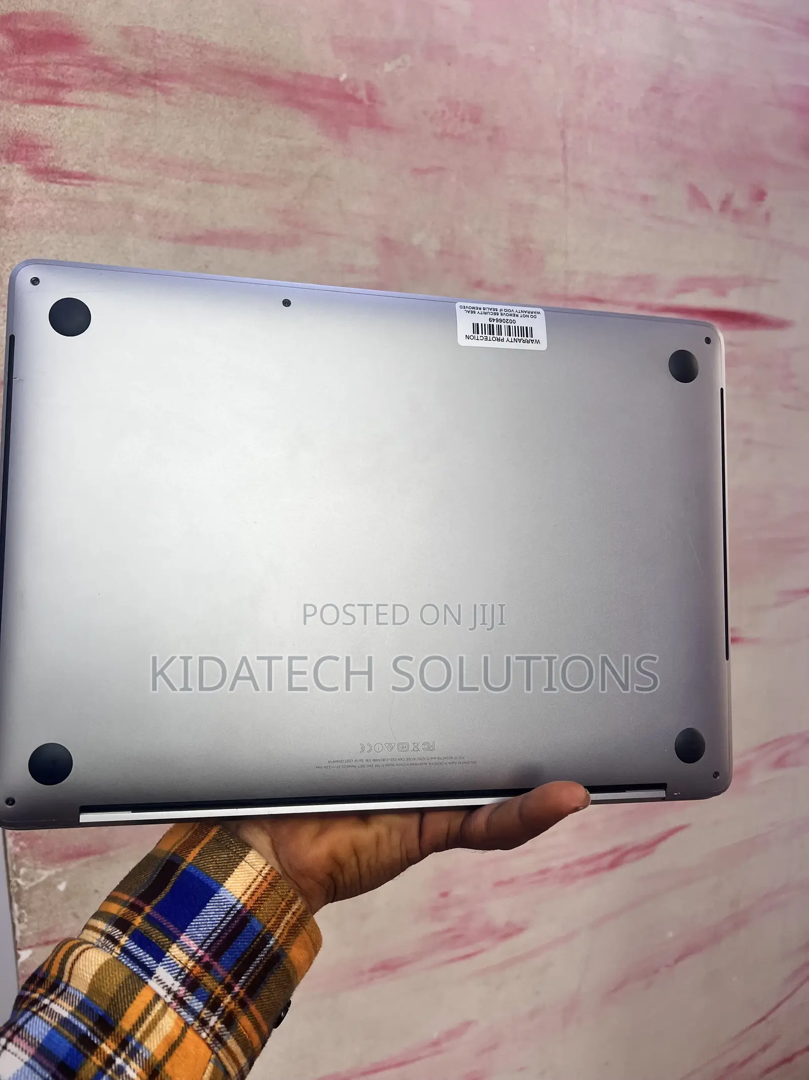Laptop Apple MacBook Pro 2016 16GB Intel Core i7 SSD 512GB