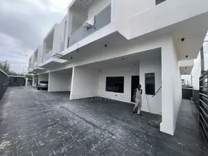 4bdrm Duplex in Lekki Palm City for sale