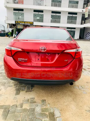 Toyota Corolla 2015 Red