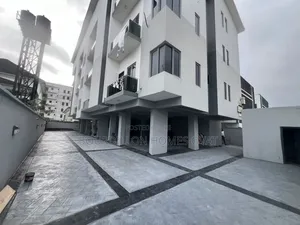 4bdrm Apartment in Off Freedom Way for sale