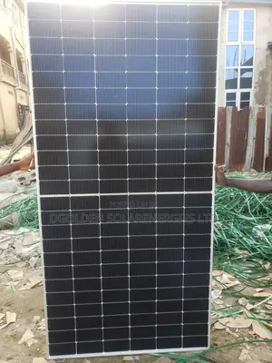 Jinko Panel 650 Watts