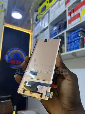 Vivo S16 Pro