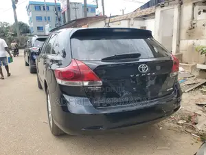Toyota Venza LE 4dr Wagon AWD (2.7L 4cyl 6A) 2015 Black