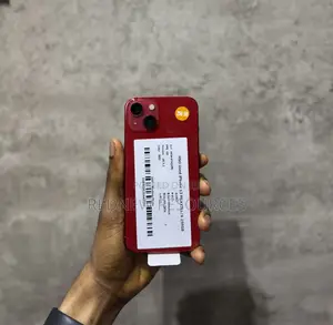 Apple iPhone 13 256 GB Red