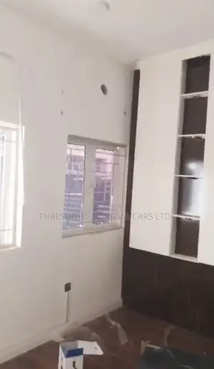 3bdrm Apartment in Admiralty Estate, Asokoro for rent