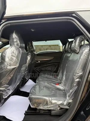 Peugeot 5008 2023 Black