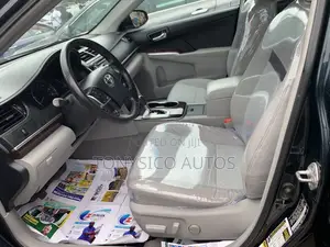 Toyota Camry XLE 4dr Sedan (2.5L 4cyl 6A) 2013 Blue