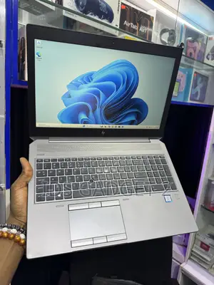 Laptop HP ZBook 15 G6 16GB Intel Core i7 SSD 1T