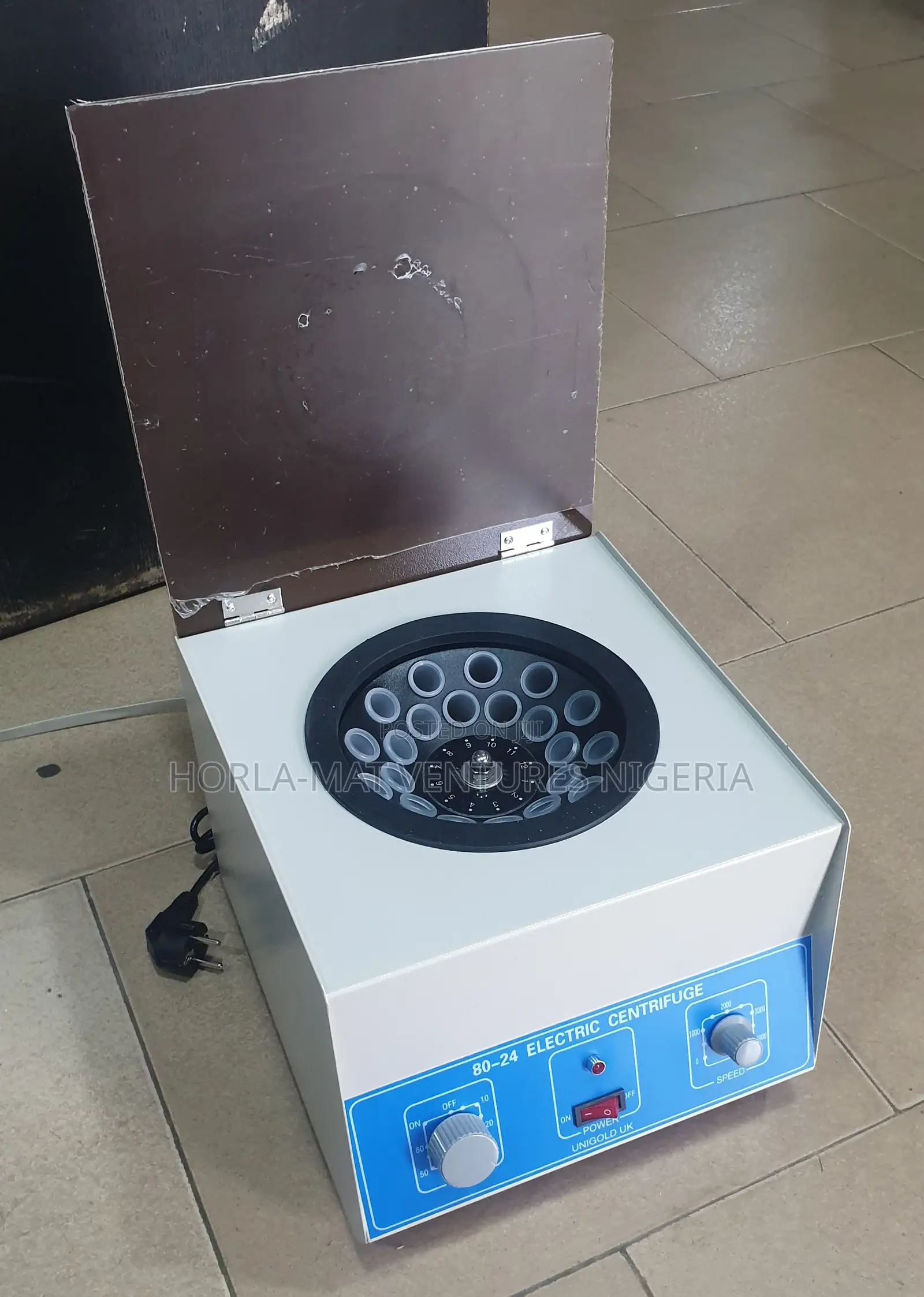 Centrifuge (24 Buckets) Analog