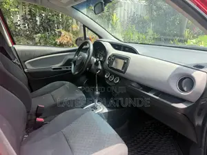 Toyota Yaris LE Hatchback 5dr 2015 Red
